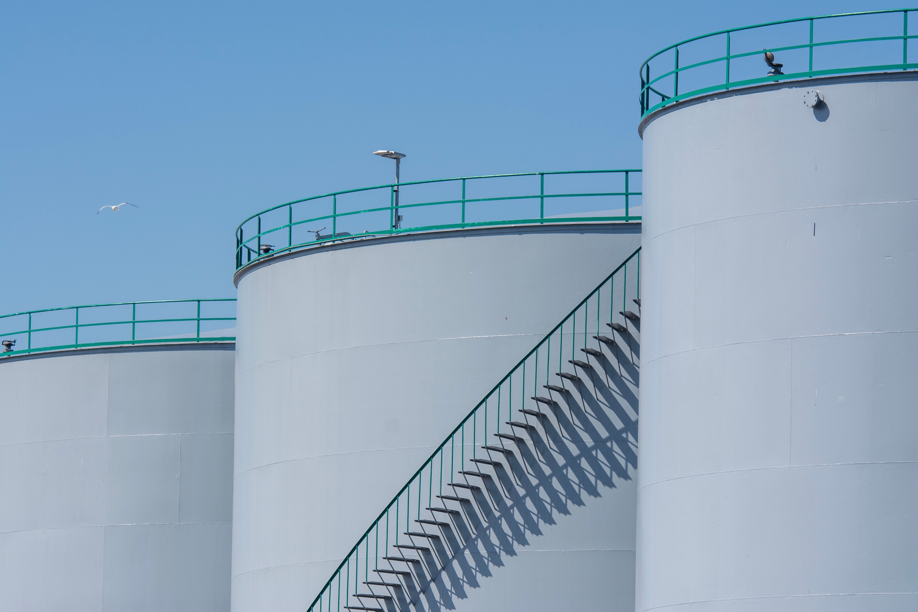 Tanques industriales para almacenamiento de hidrocarburos